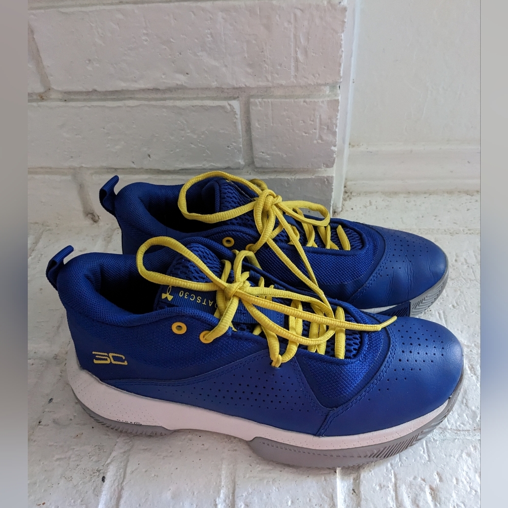 Under Armour Youth Blue and Yellow Athletic Shoes